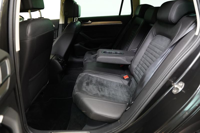 Volkswagen Passat - fotka 23 z 24