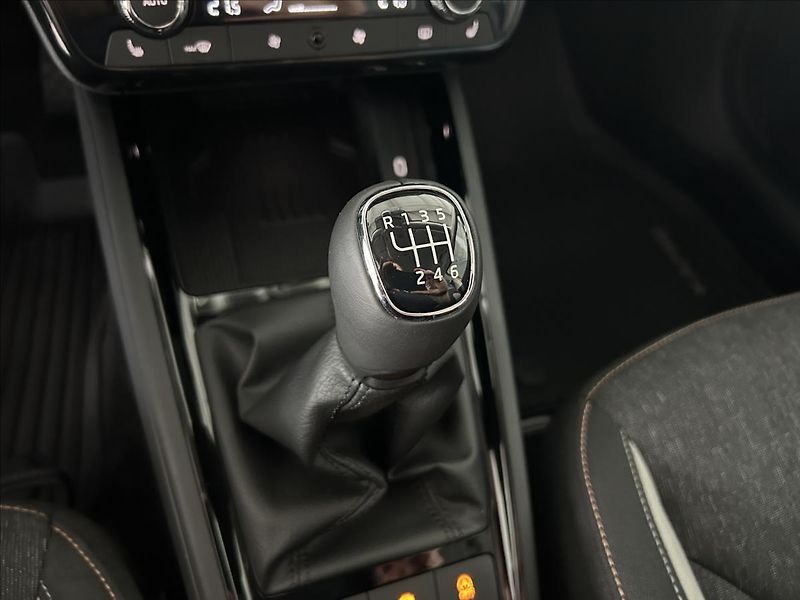 Škoda Kamiq 1,0   TSI85kW,1.MAJITEL,ČR,FIR - fotka 25 z 35
