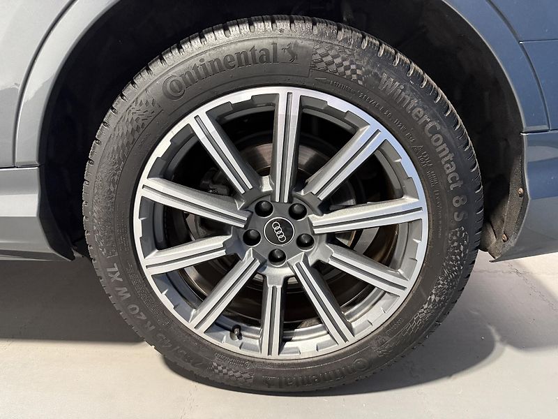 Audi Q7 3.0 50 TDI quattro tiptronic S - fotka 16 z 16