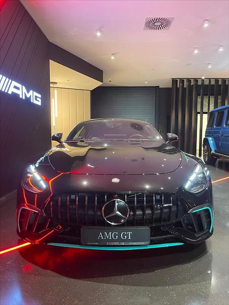 Mercedes-Benz AMG GT (2025) 4,0 Mercedes 63 PRO 4MATIC+ - fotka 2 z 22