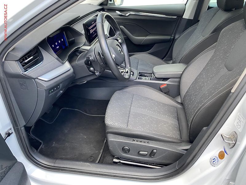 Škoda Octavia (2022) 2.0 TDi, Style, DSG, panor, - fotka 9 z 19