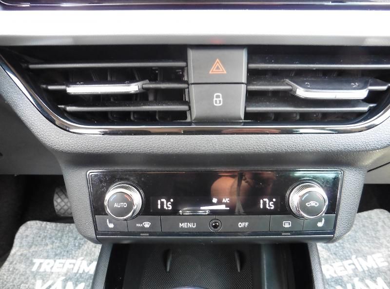 Škoda Kamiq 1.0 TSi DSG Style+ Navi - fotka 12 z 19