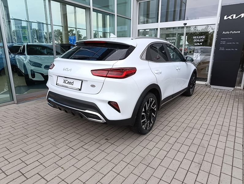 Kia XCeed (2024) 1.5 T-GDI TOP MY25 - fotka 6 z 6
