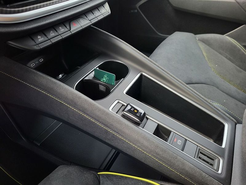 Škoda Elroq RS 82kWh 250kW - fotka 36 z 38