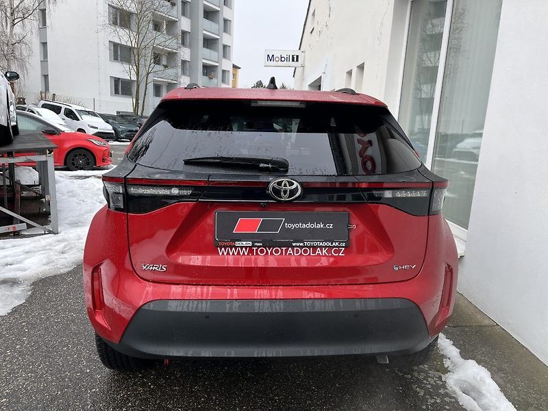 Toyota Yaris Cross 1.5 HEV Style (2x4) - fotka 5 z 24