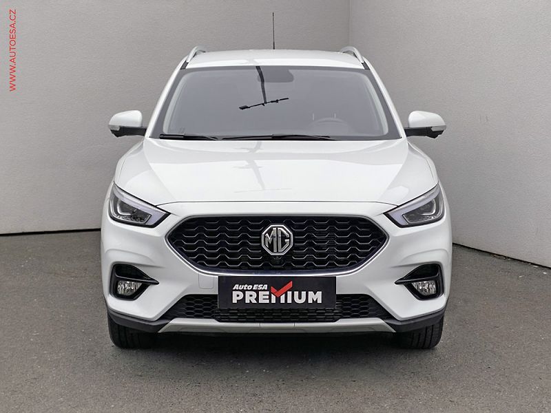 MG ZS (2024) 1.5, ČR, servis.kniha - fotka 2 z 3