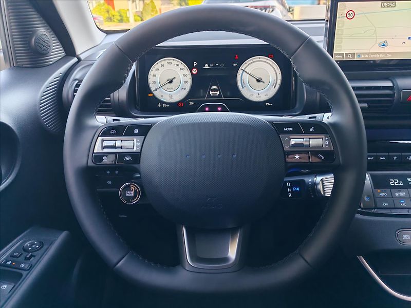 Hyundai INSTER 49 kWh PWR  STYLE TECHNOLOGY - fotka 11 z 18
