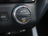 Škoda Octavia (2013) RS 2.0 TSI, Automat - náhled 19