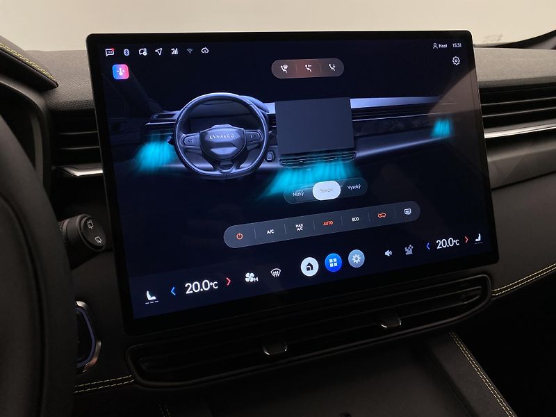 Lynk & Co 01 (2025) 01 CORE PHEV - fotka 39 z 90