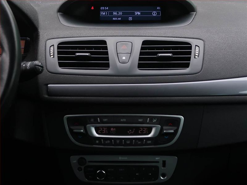Renault Mégane (2016) Limited 1.2 TCe, Tempomat - fotka 12 z 14