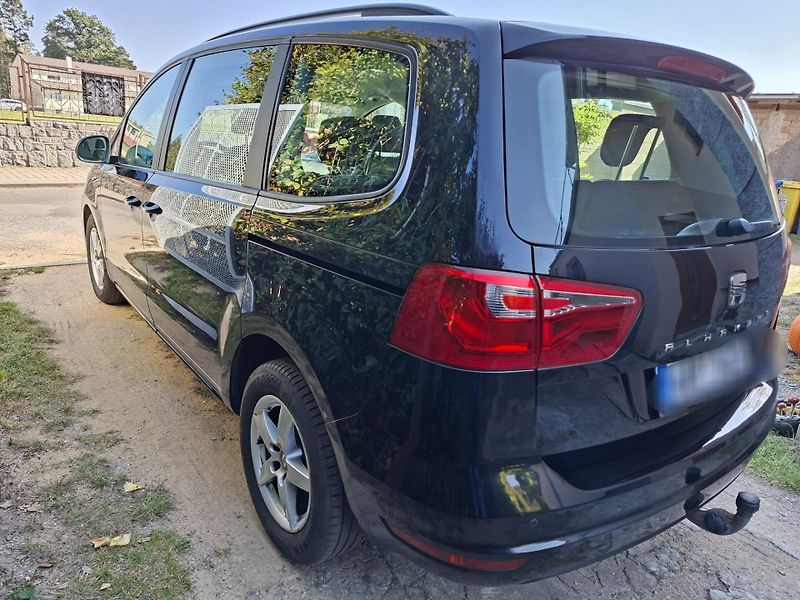 Seat Alhambra (2011) STYLE - fotka 5 z 21