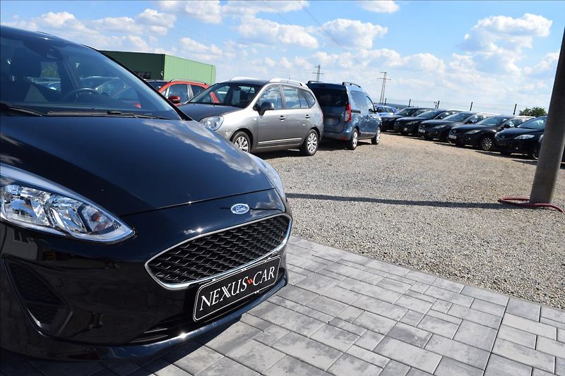 Ford Fiesta 1,0 i 73KW AUTOMAT NÍZKÉ KM - fotka 11 z 45