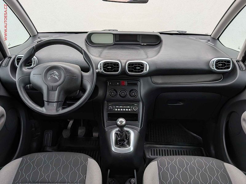 Citroën C3 Picasso (2015) 1.2 PT, ČR, AC, temp, park - fotka 8 z 14
