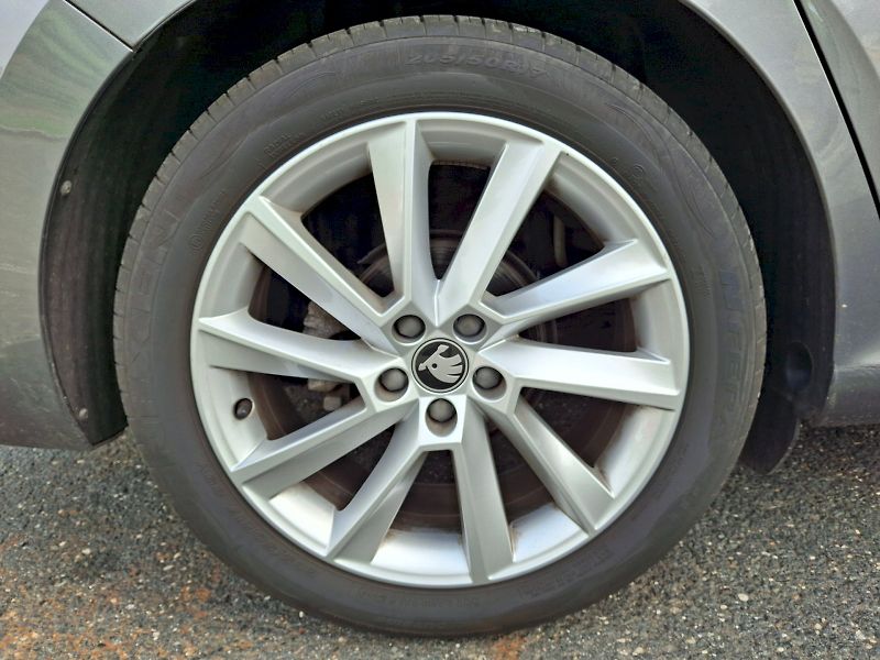 Škoda Scala (2025) Top Selection DSG 1,0TSi 85kW - fotka 33 z 33
