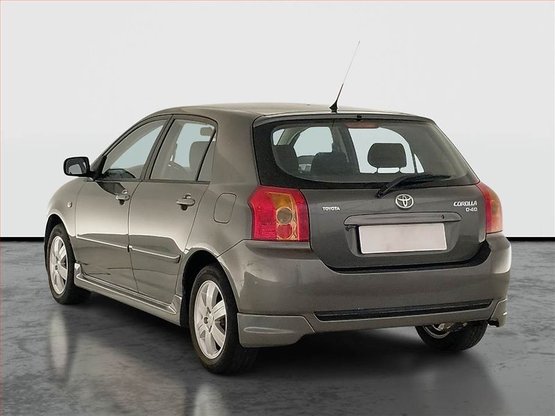Toyota Corolla (2005) 1.4 D-4D, Serv.kniha, nová STK - fotka 4 z 18