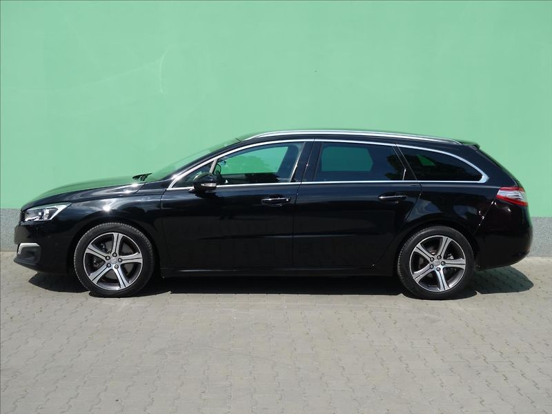 Peugeot 508 2,0 133kW ALLURE AUTOMAT - fotka 5 z 33