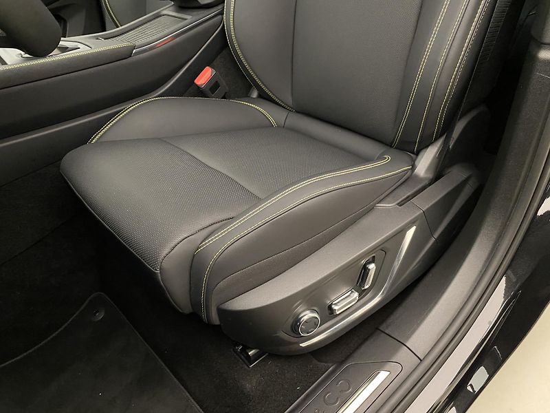 Lynk & Co 01 MORE PHEV AUT CZ 1.maj - fotka 22 z 93