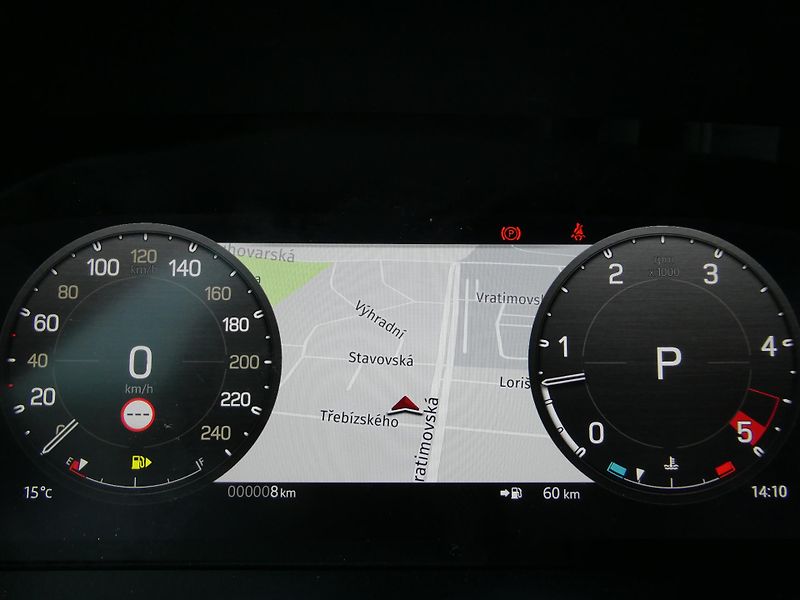 Land Rover Defender (2026) 110 3,0 X-Dynamic SE D350 - fotka 23 z 37