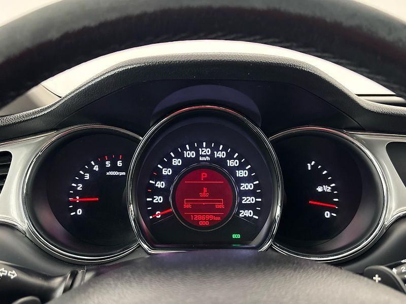 Kia Ceed Exclusive DCT - fotka 11 z 27