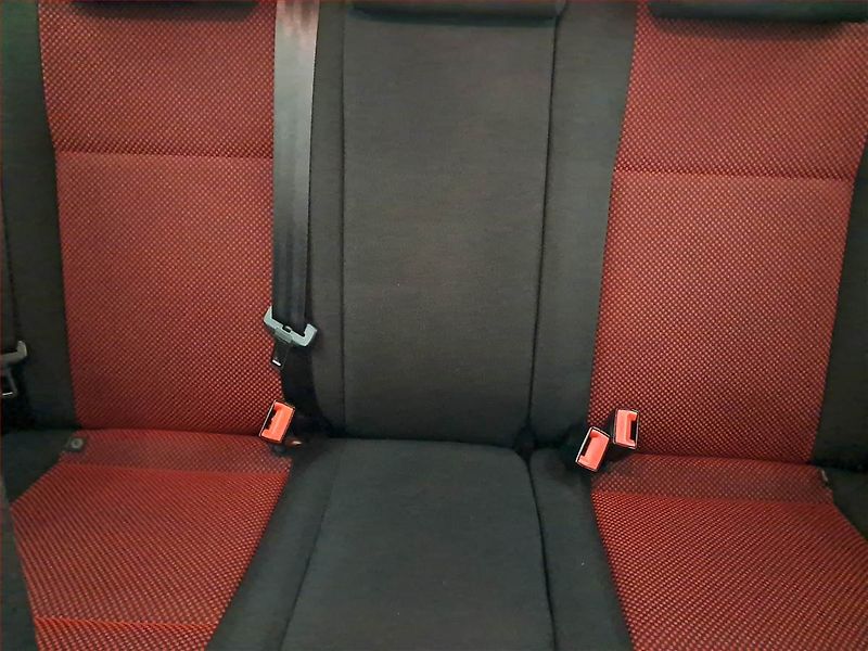 Škoda Fabia (2011) Monte Carlo 1.2 TSI, Navi - fotka 10 z 14