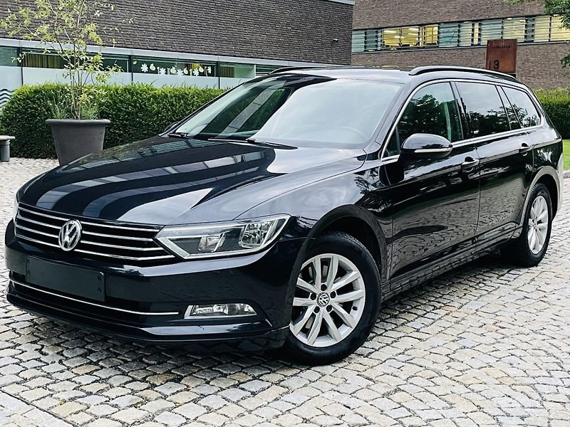 Volkswagen Passat 2.0TDI AUTOMAT VÝHŘEV SENZORY - fotka 2 z 48