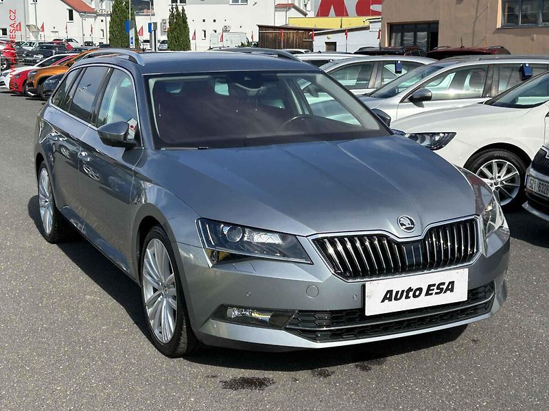 Škoda Superb (2016) 2.0 TDi 4x4, Style, DSG - fotografie inzerátu