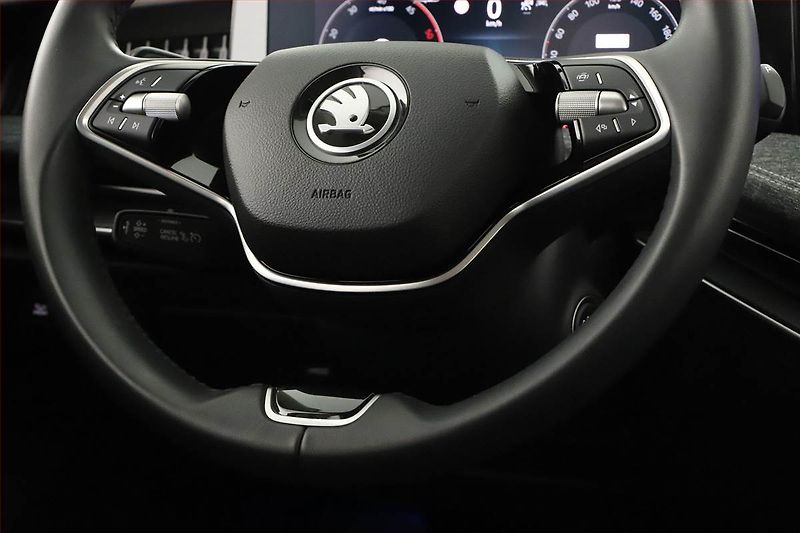Škoda Superb (2024) 2.0 TDI, Selection - fotka 20 z 20