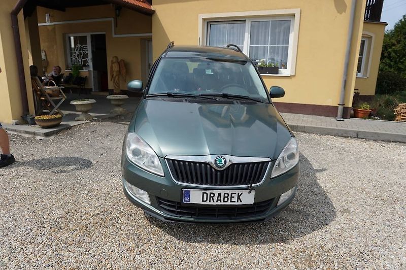 Škoda Roomster (2012) 1,4 - fotka 1 z 25