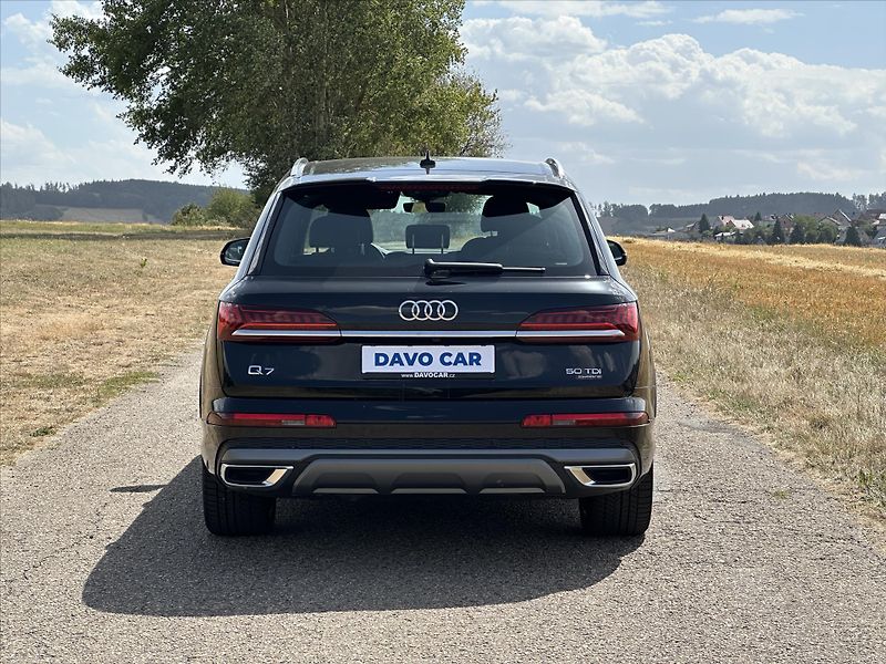 Audi Q7 3.0 - fotka 6 z 36