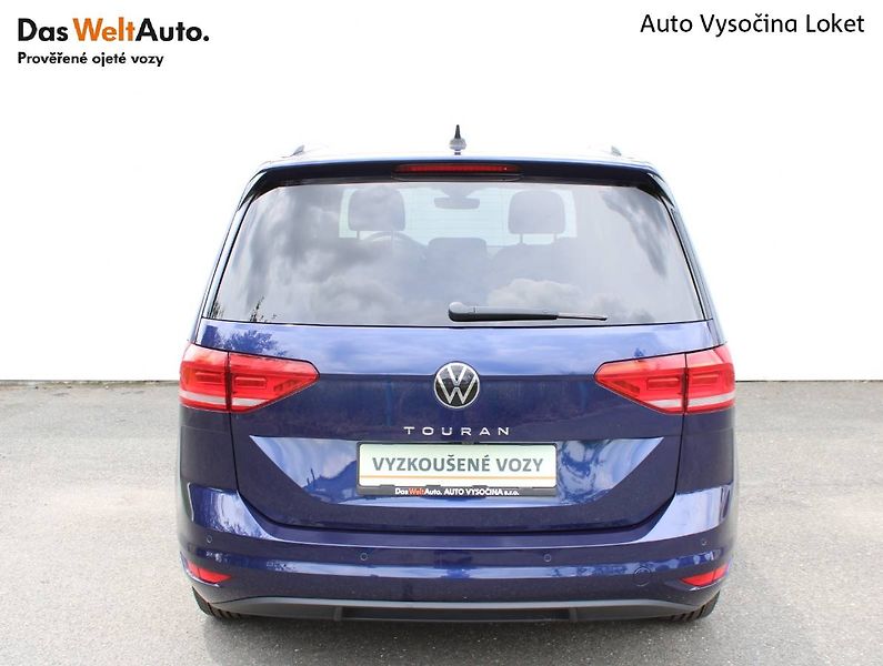 Volkswagen Touran (2023) 1.5 TSI DSG 7 míst Tažné LED - fotka 6 z 35