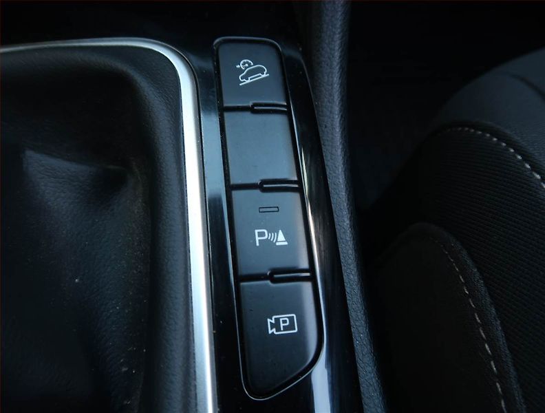Kia Sportage (2022) Gold 1.6 T-GDI - fotka 21 z 22