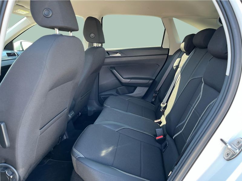 Volkswagen Taigo 1.0 TSI 81 kW STYLE DSG - fotka 12 z 28