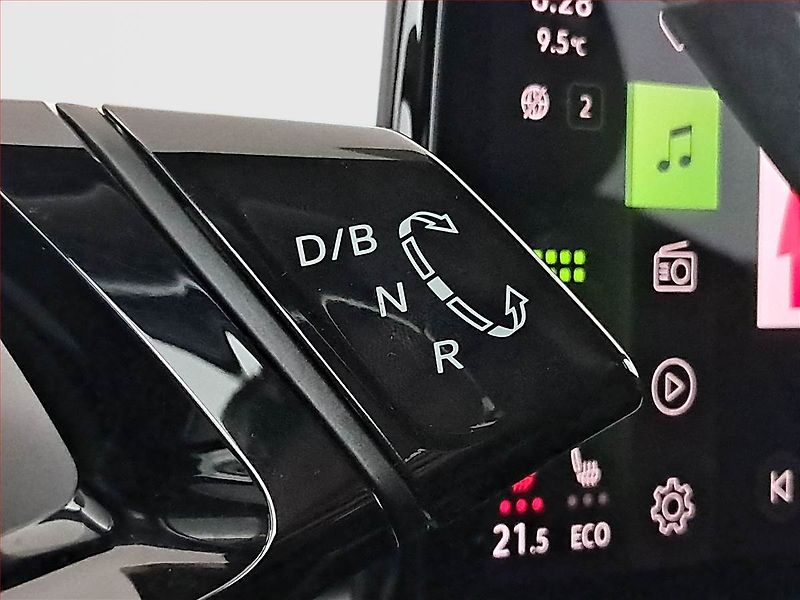 Volkswagen ID.5 (2022) Pro Perf. (82 kWh), SoH 93% - fotka 13 z 22