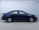 Volkswagen Jetta (2008) 1.6, Tempomat - náhled 6