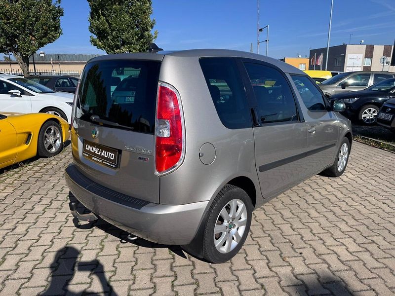 Škoda Roomster (2011) 1,2 TSI 77 KW KILOMETRY TAŽNÉ - fotka 5 z 50