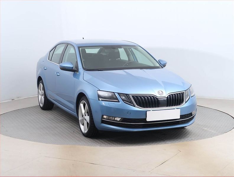 Škoda Octavia (2017) Style 1.6 TDI, Navi, Tempomat - fotografie inzerátu