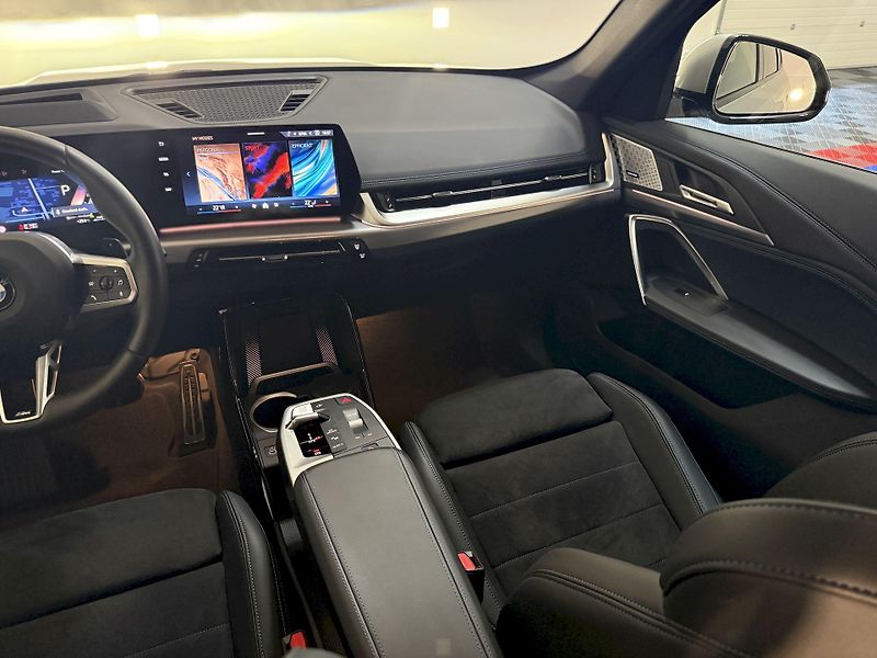 BMW X1 xDrive20d M-Sport LED Garance - fotka 20 z 44