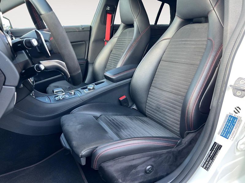 Mercedes-Benz CLA (2018) 45 AMG 280kW/381HP 4MATIC  CZ - fotka 9 z 30