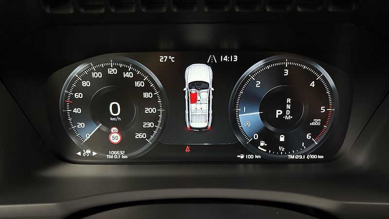 Volvo XC90 2.0 B5 AUT AWD Inscription - fotka 10 z 33