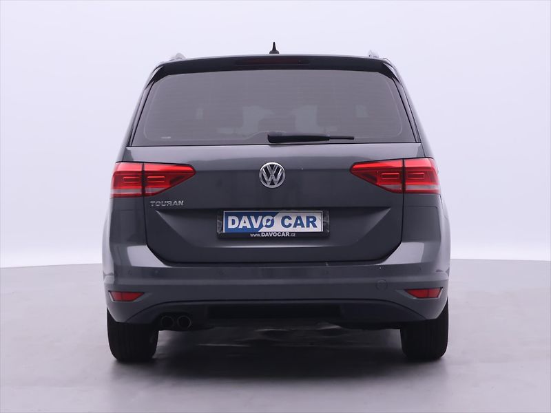 Volkswagen Touran 2,0 TDI 110kW DSG LED 1.Maj. - fotka 5 z 35