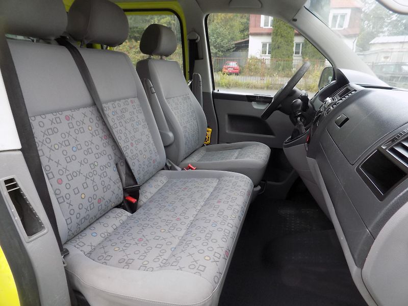 Volkswagen Transporter (2007) 2,5 96KW 7 MÍST SKLÁPĚČ  - fotka 31 z 56