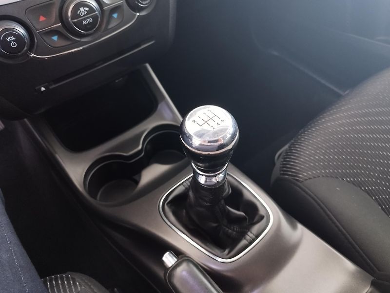 Fiat Freemont (2011) 2,0JTD,103KW,7MÍST,ALU,TAŽNÝ - fotka 26 z 32