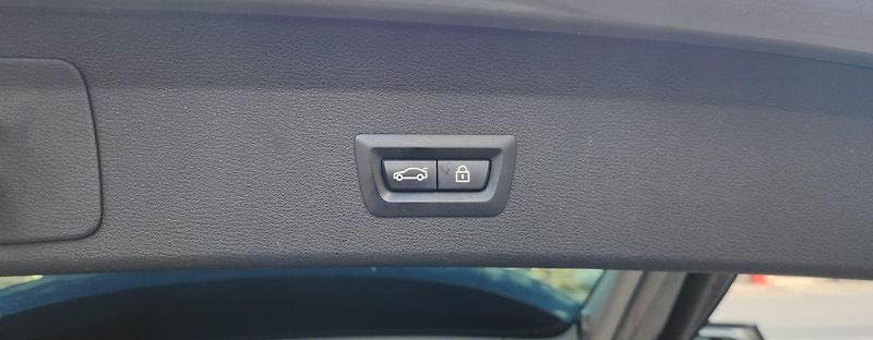 BMW X1 (2016) 2,0d ČR AUTOMAT LED TAŽNÉ - fotka 15 z 49