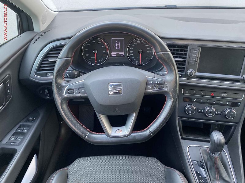 Seat Leon (2016) 1.4 TSi, FR, DSG - fotka 11 z 17