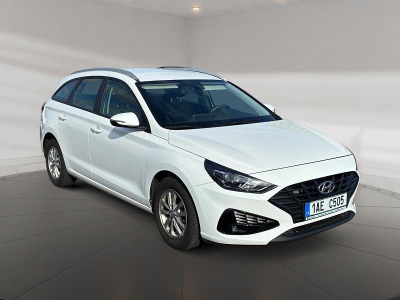 Hyundai i30 (2024) COMFORT 1.0TGDI 88kW CZ DPH - fotka 3 z 11
