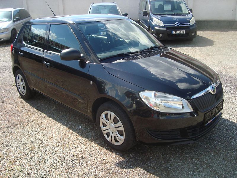 Škoda Fabia (2012) 1,2 - fotka 2 z 15
