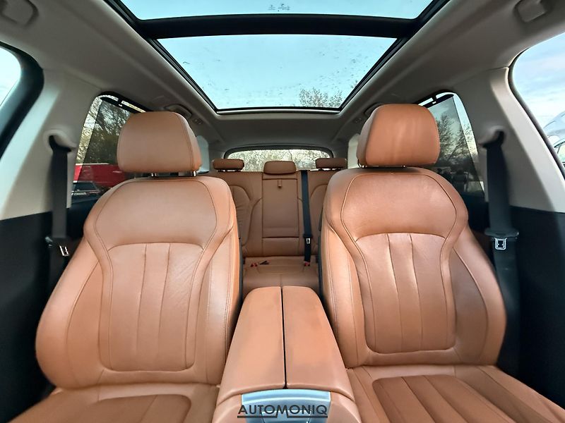 BMW X5 (2019) xDrive30d Panorama, Ambient - fotka 27 z 27
