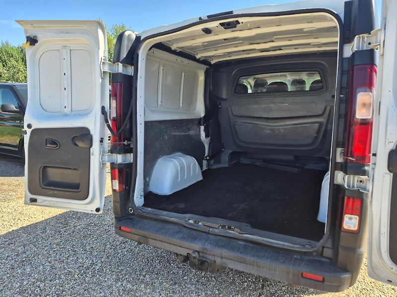 Renault Trafic (2018) 1.6Dci L2H1 6 Míst - fotka 25 z 26