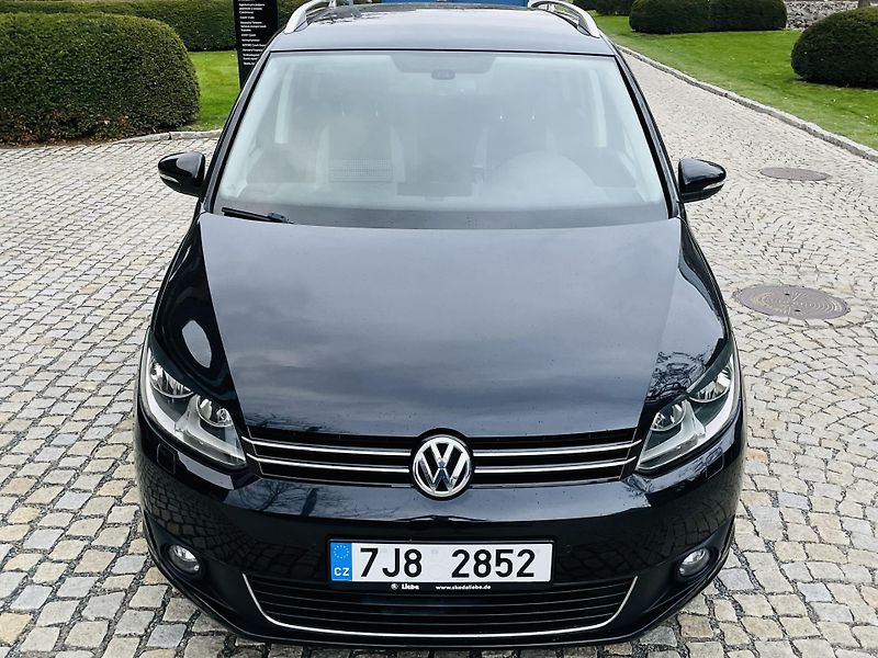 Volkswagen Touran 1.4TSI VÝHŘEV SERVISKA TAŽNÉ - fotka 6 z 43