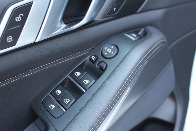 BMW X5 xDrive30d - fotka 11 z 24